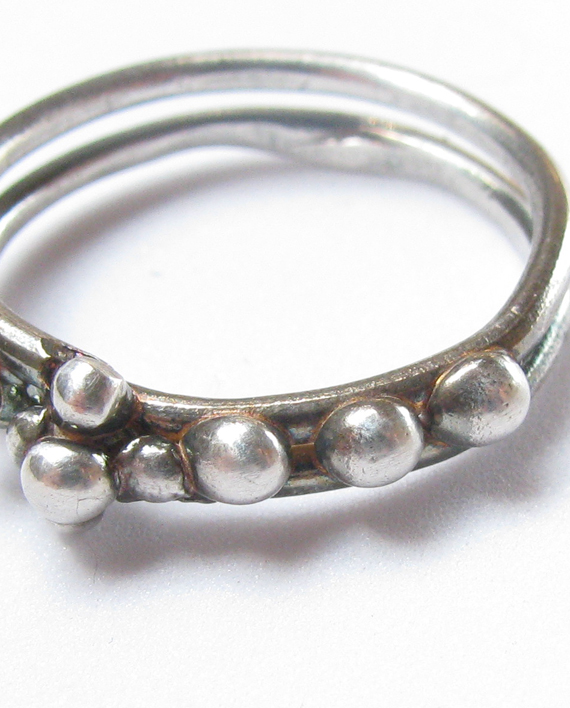 Antiqued Sterling Silver Double Band Dot Ring, Size 8