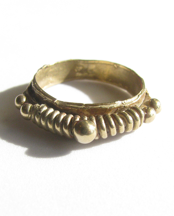 Bronze Coil Dot Ring, Size 6.25