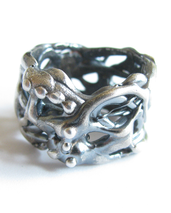 Antiqued Sterling Silver “Vine Dot” Band Ring, Size 8